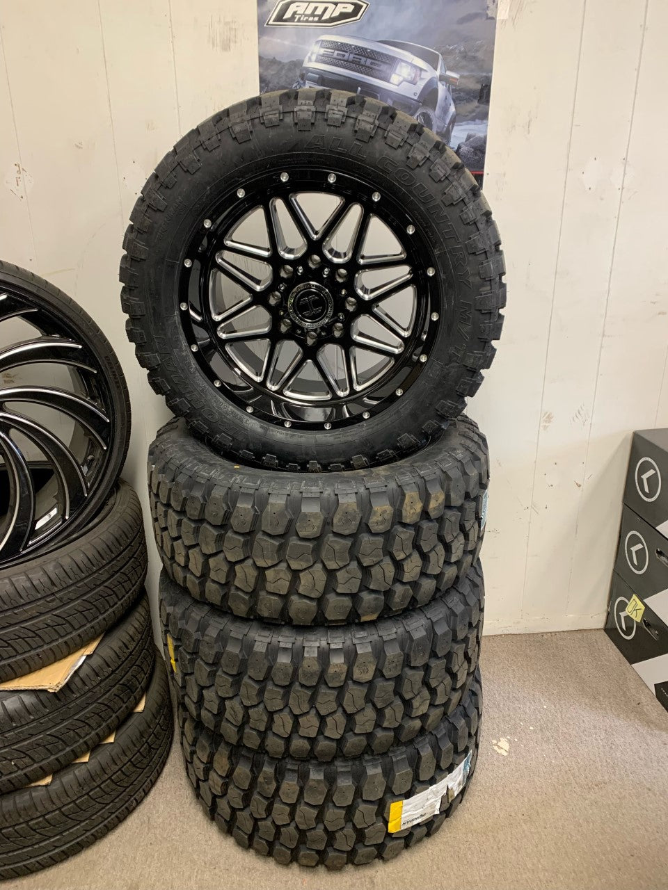 Hardcore Off-road 20" Black 8x170 Ford F250/350 With Tires