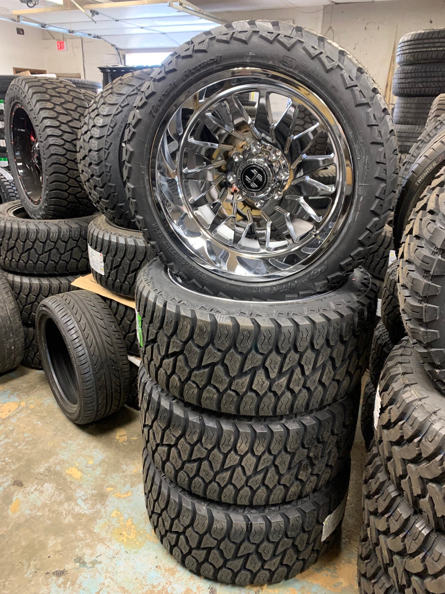 Chevy Ford and Dodge 8 Lugs Hardcore Offroad 22" Chrome with AMP Tire All Terrain