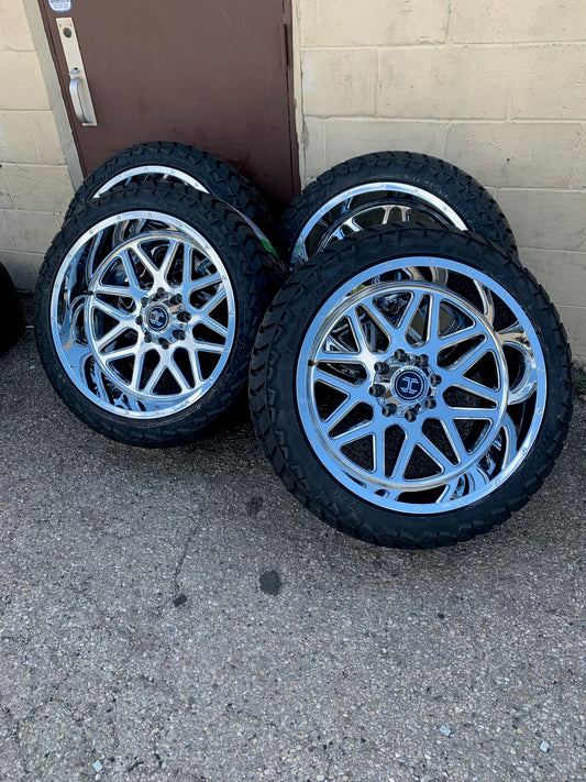 Hardcore Off-road HC18 8x6.5 Chrome 22" with AMP 305/40/22 AT Tires